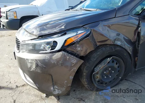 2017 Kia Forte Lx from USA, damaged, VIN 3KPFL4A76HE153201